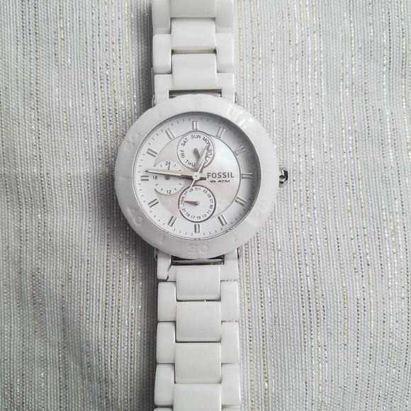 Fossil Accessories Fossil White Ceramic Watch Ce00 Poshmark